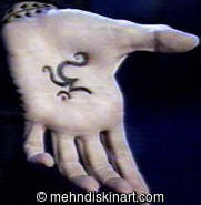 Henna Ohm Tattoo